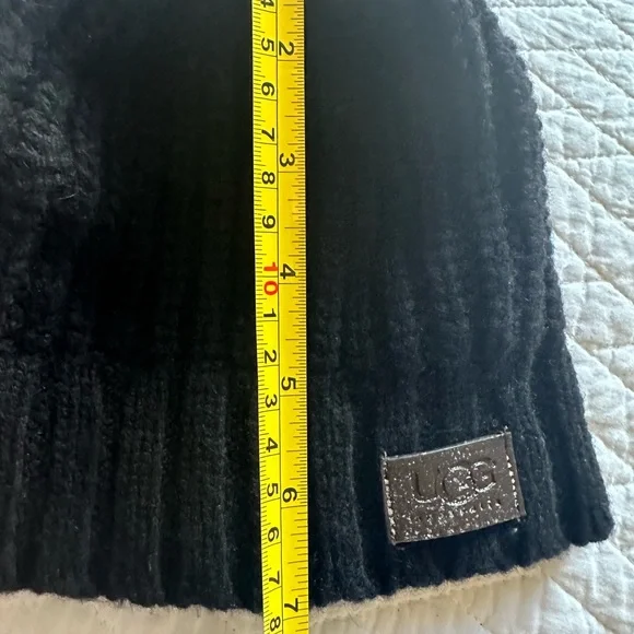 Hat - Picture 8 of 8